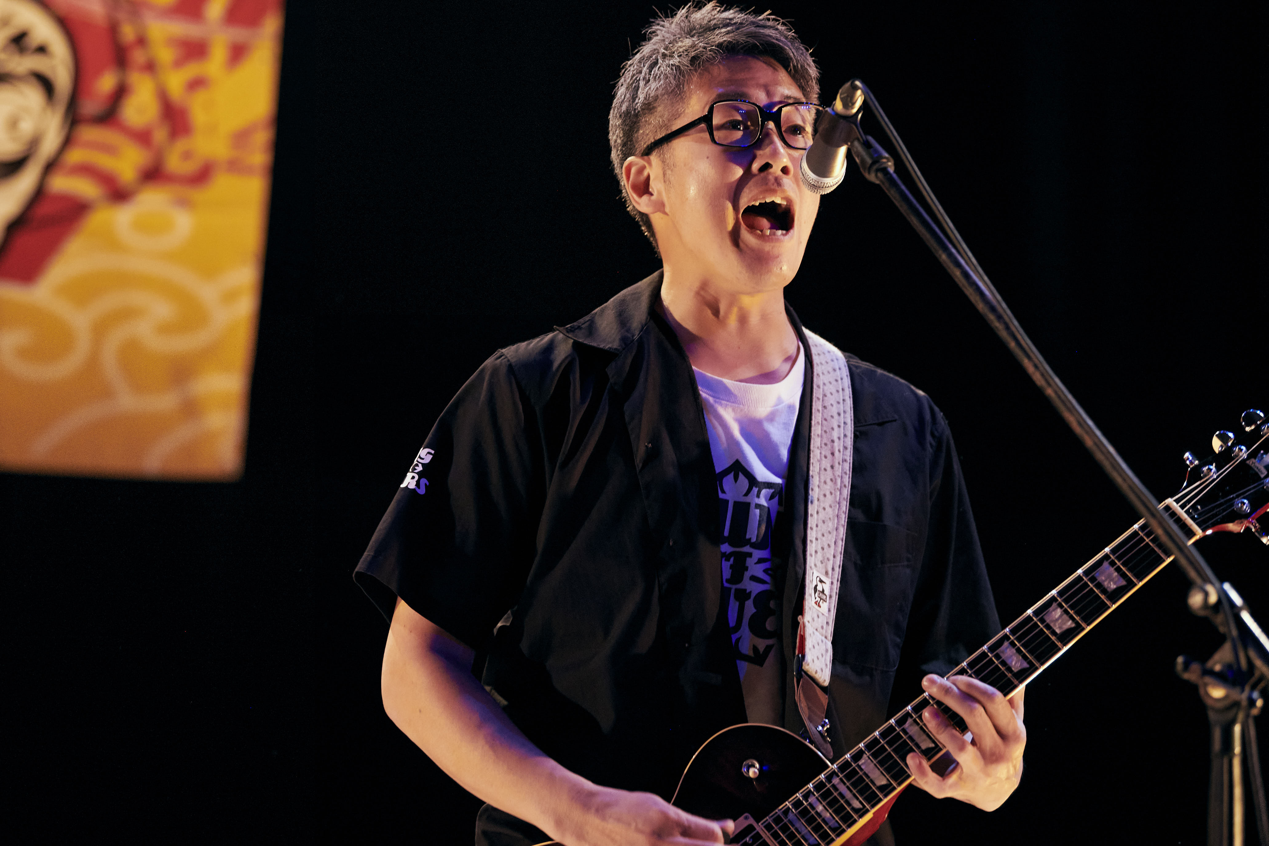 YOUNG OF FLOWERS_photo